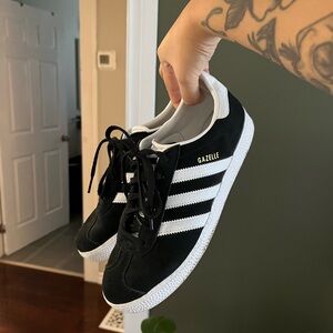 Adidas Gazelle Shoes